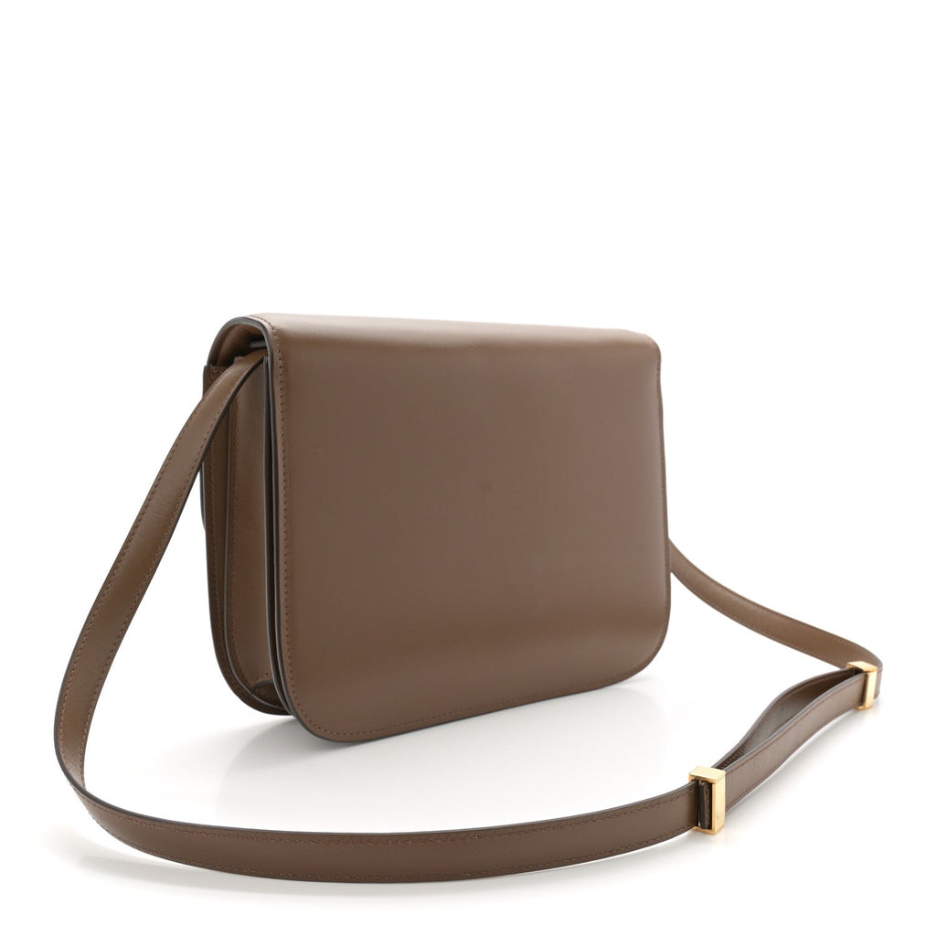 Smooth Calfskin Medium Classic Box Flap Bag Camel