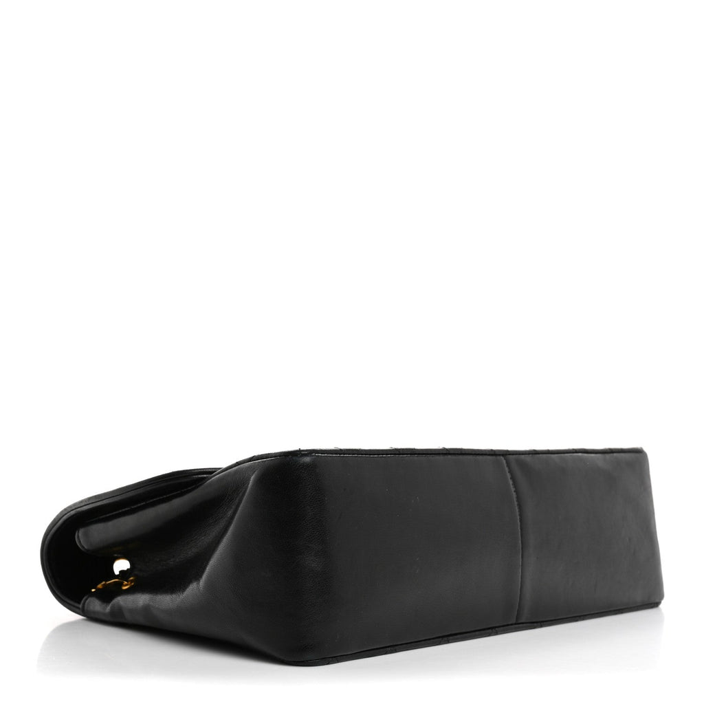 Lambskin Quilted Medium Single Flap Black