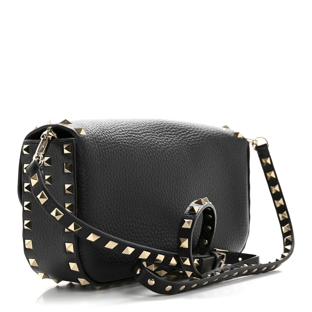 Pebbled Calfskin Medium Rockstud Flip Lock Shoulder Bag Black