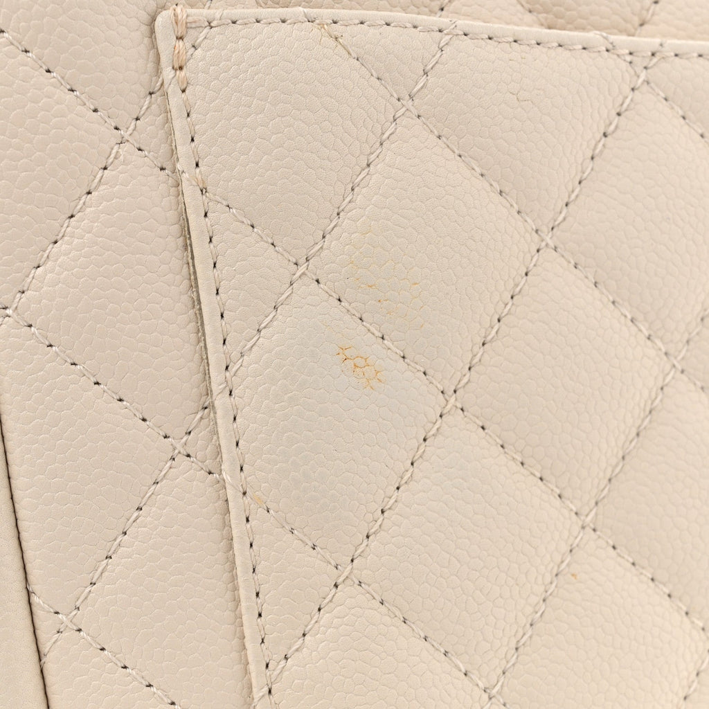 Caviar Quilted Grand Shopping Tote GST White