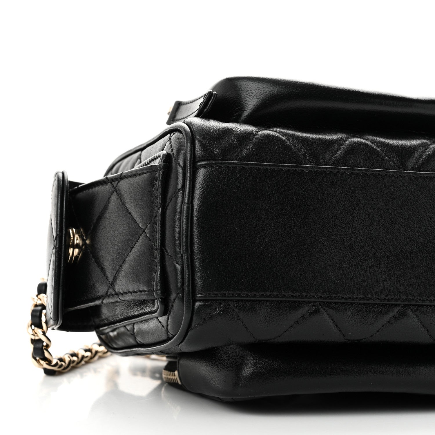 Shiny Crumpled Lambskin Quilted Small Preppy Pocket Camera Case Black