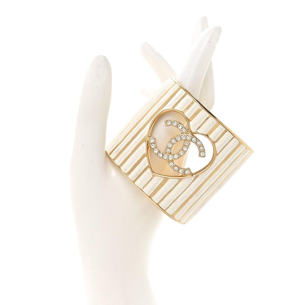 Crystal Heart CC Cuff Bracelet S Gold White