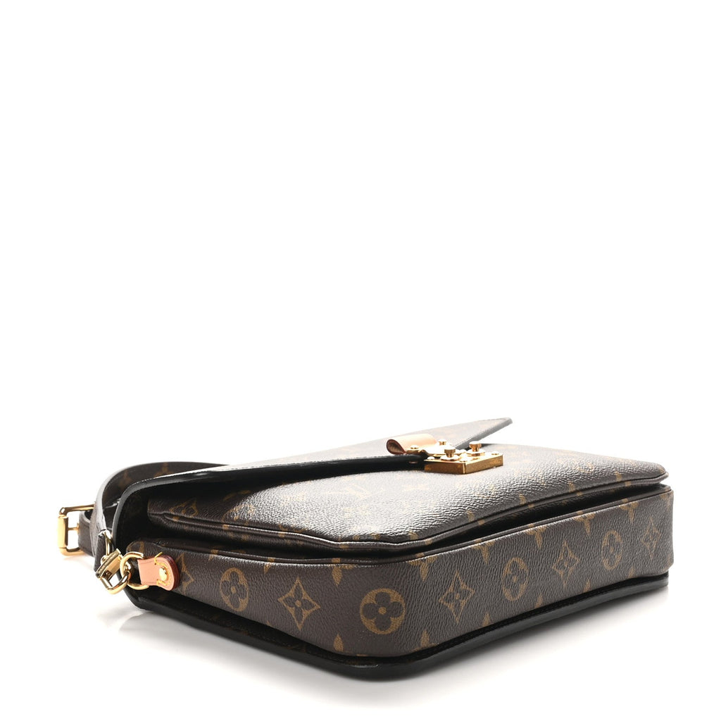 Monogram Pochette Metis