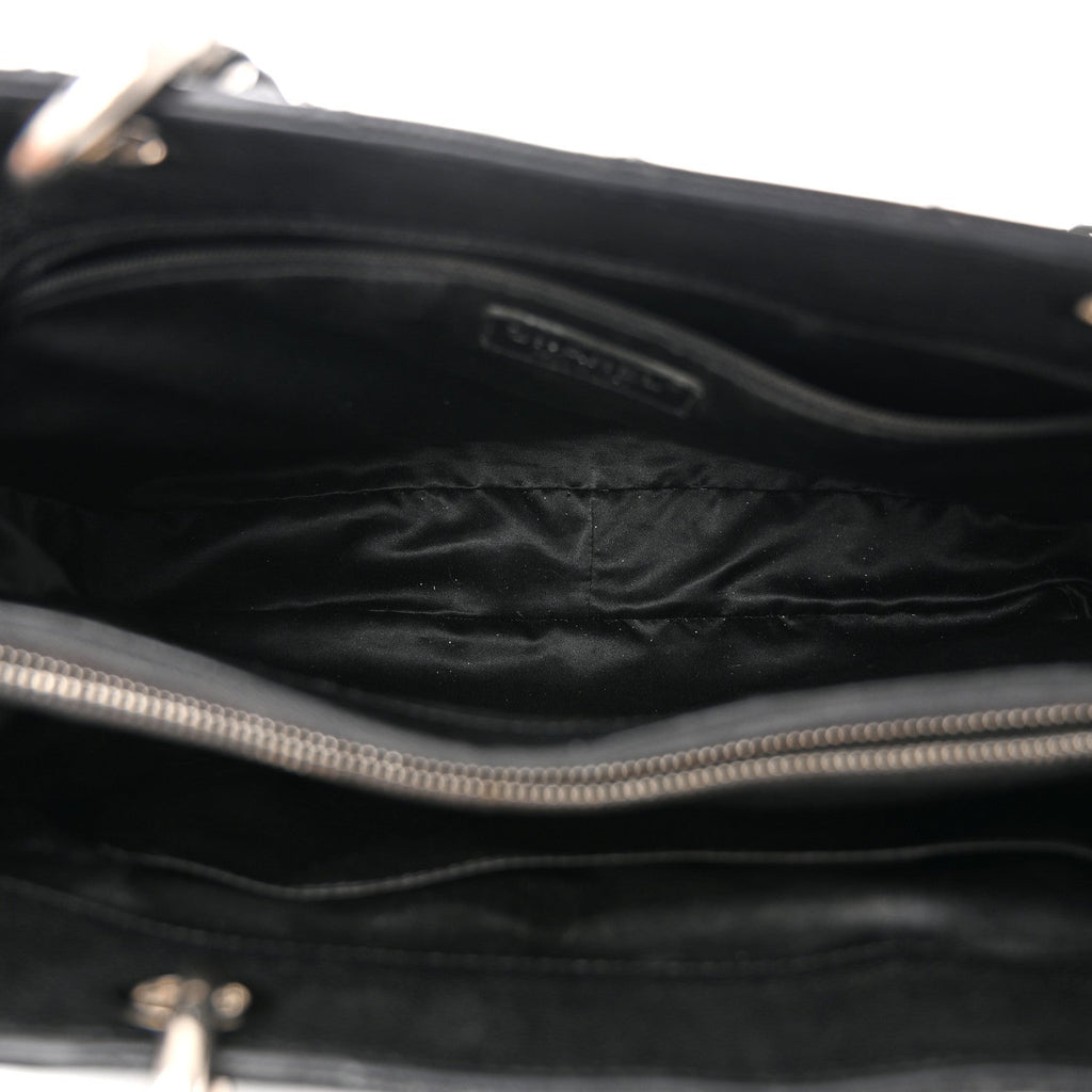 Caviar Quilted Grand Shopping Tote GST Black