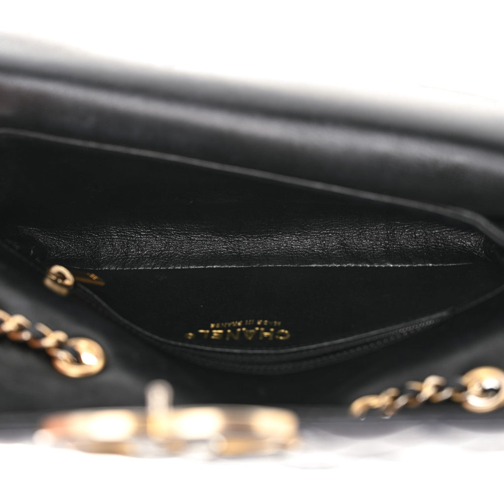 Lambskin Quilted Small CC Chic Flap Navy