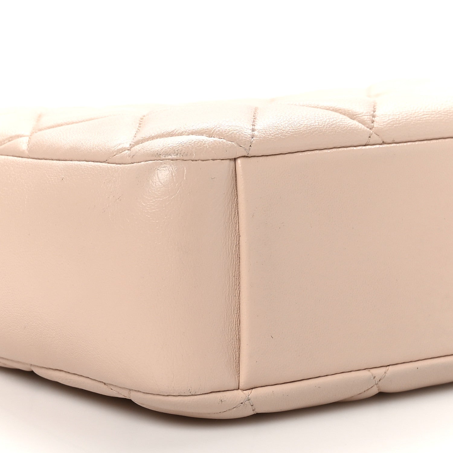 Lambskin Quilted Small Diamond CC Camera Case Beige
