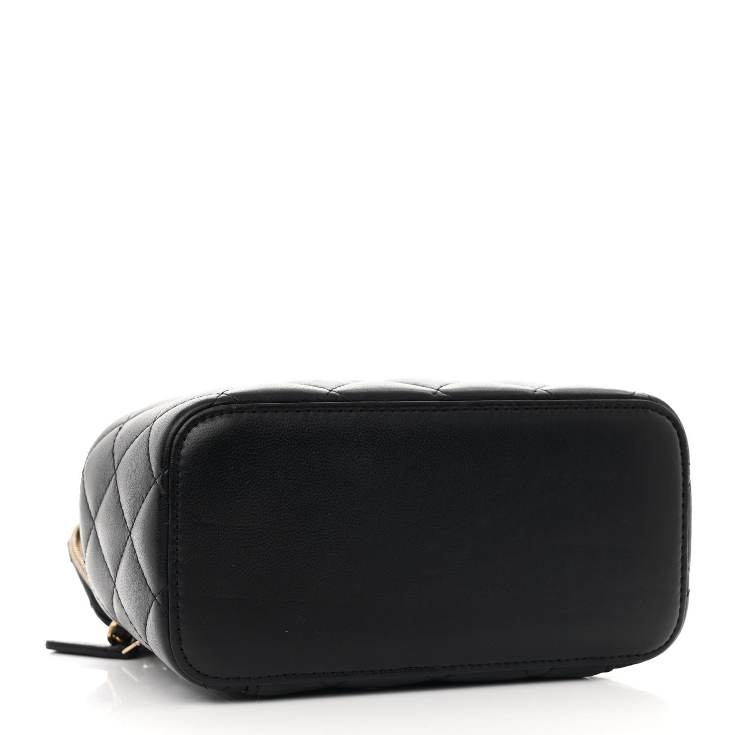 Lambskin Quilted Pearl Crush Small Vanity Case With Chain Black