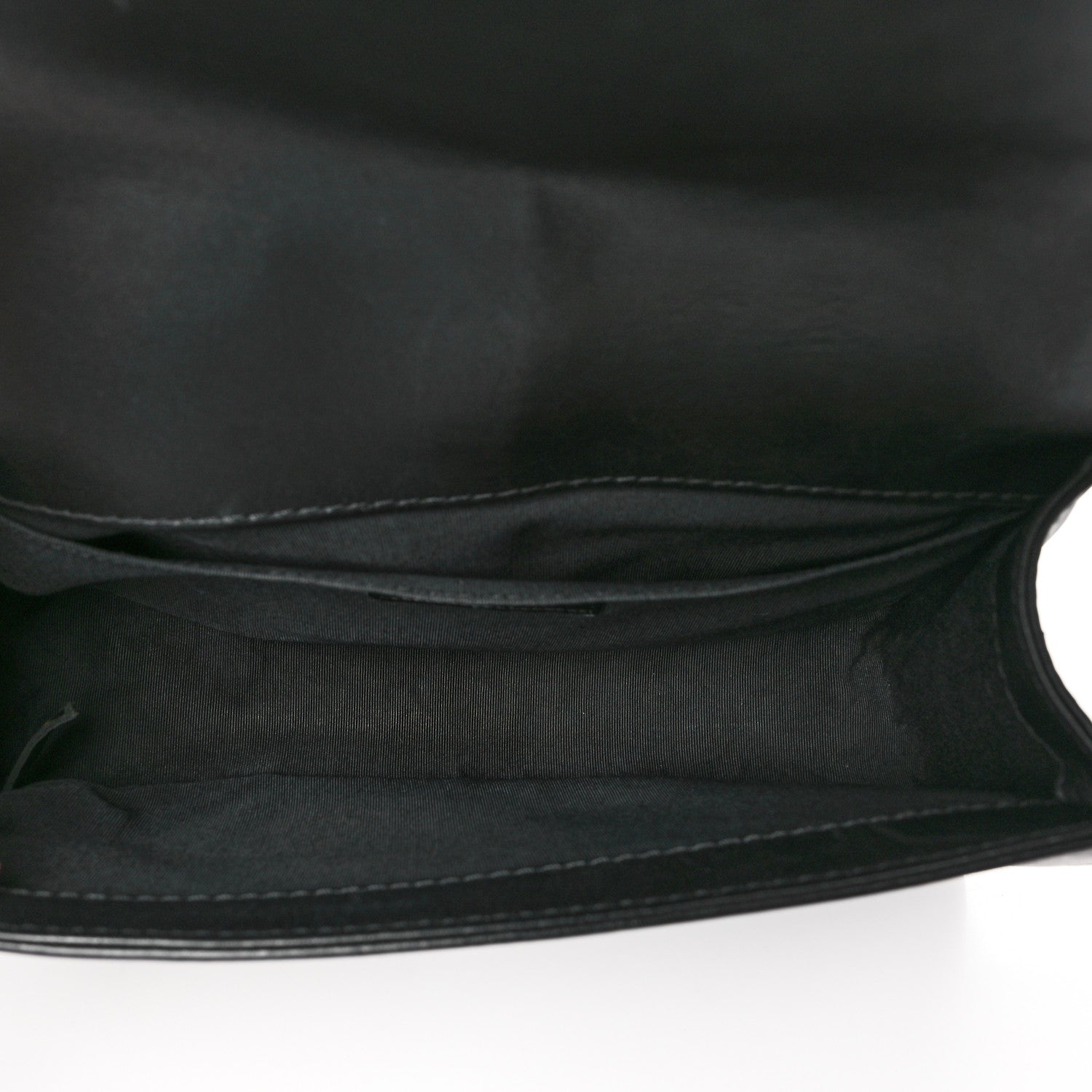 Lambskin Medium Celtic Boy Flap Black