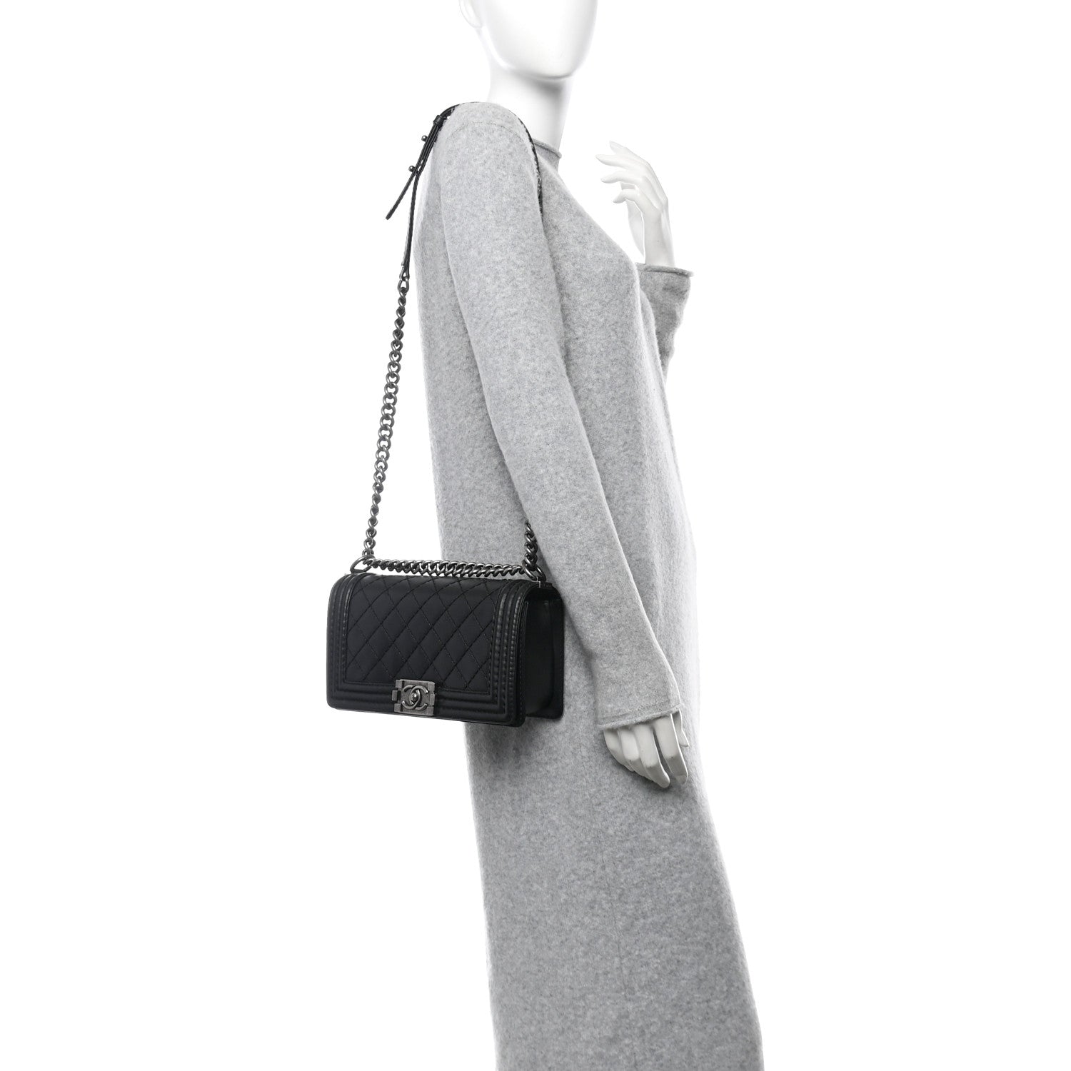 Calfskin Stitched Medium Boy Flap Black