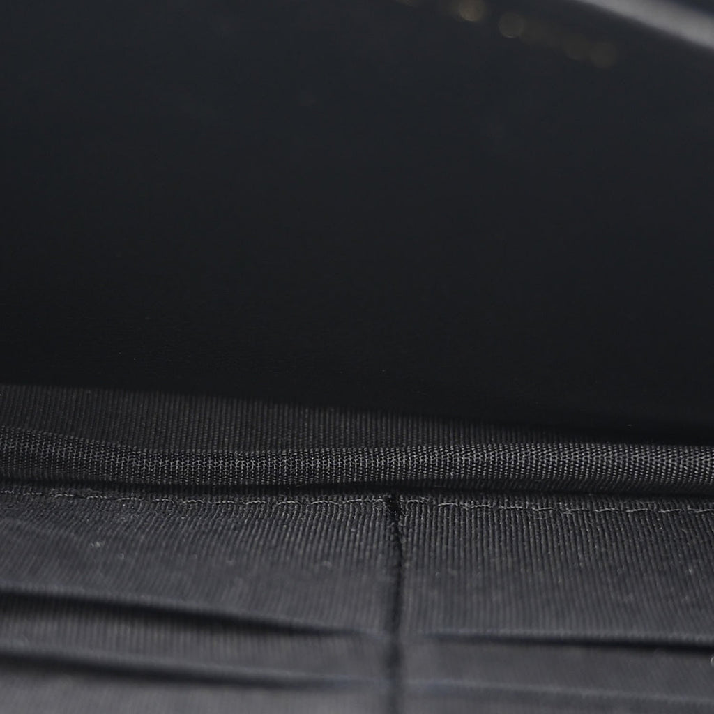 Caviar Quilted Golden Class Wallet On Chain WOC Black