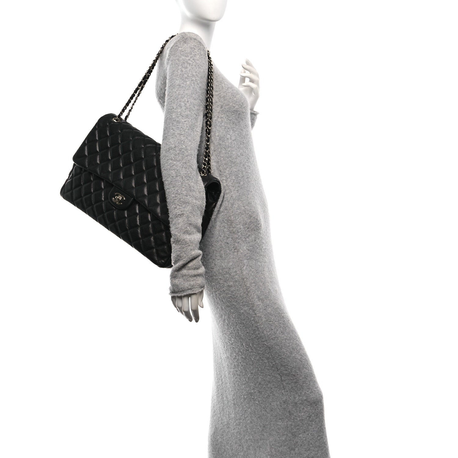 Caviar Quilted XXL Travel Flap Bag Black