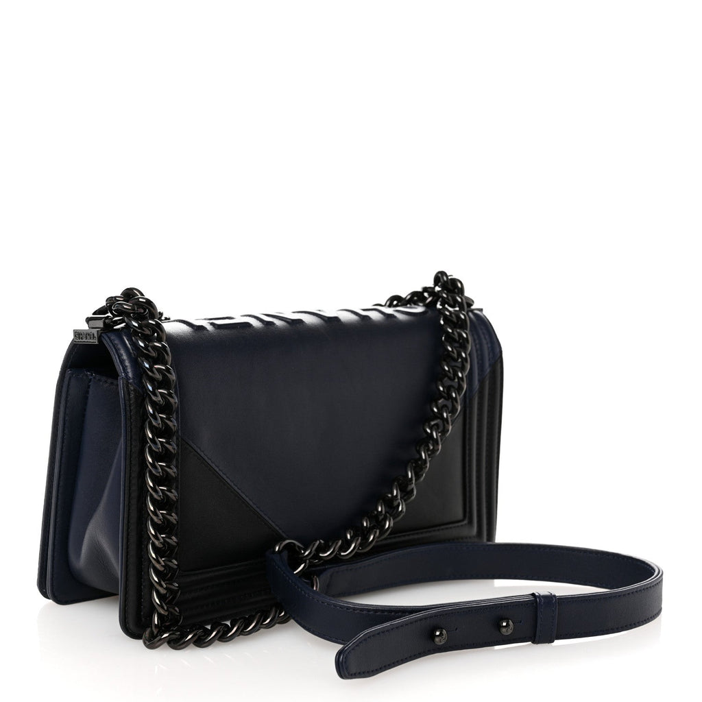 Calfskin Medium Bi-Color Boy Flap Black Dark Navy