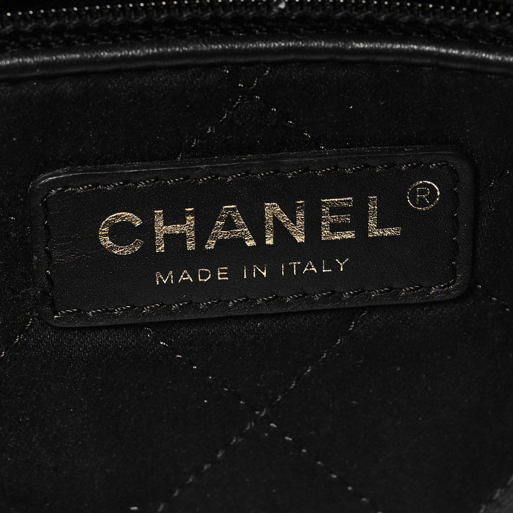 Shiny Calfskin Quilted Small Chanel 22 Black