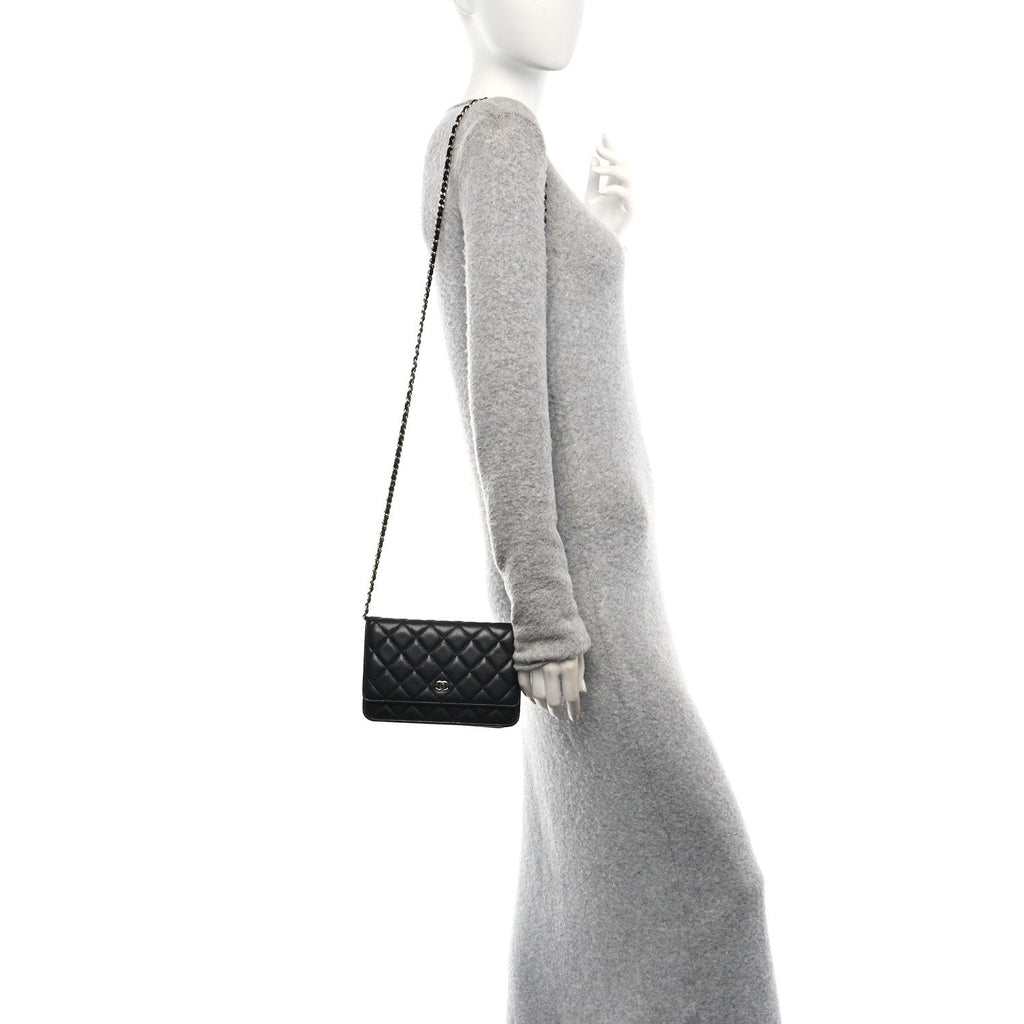 Lambskin Quilted Wallet On Chain WOC Black