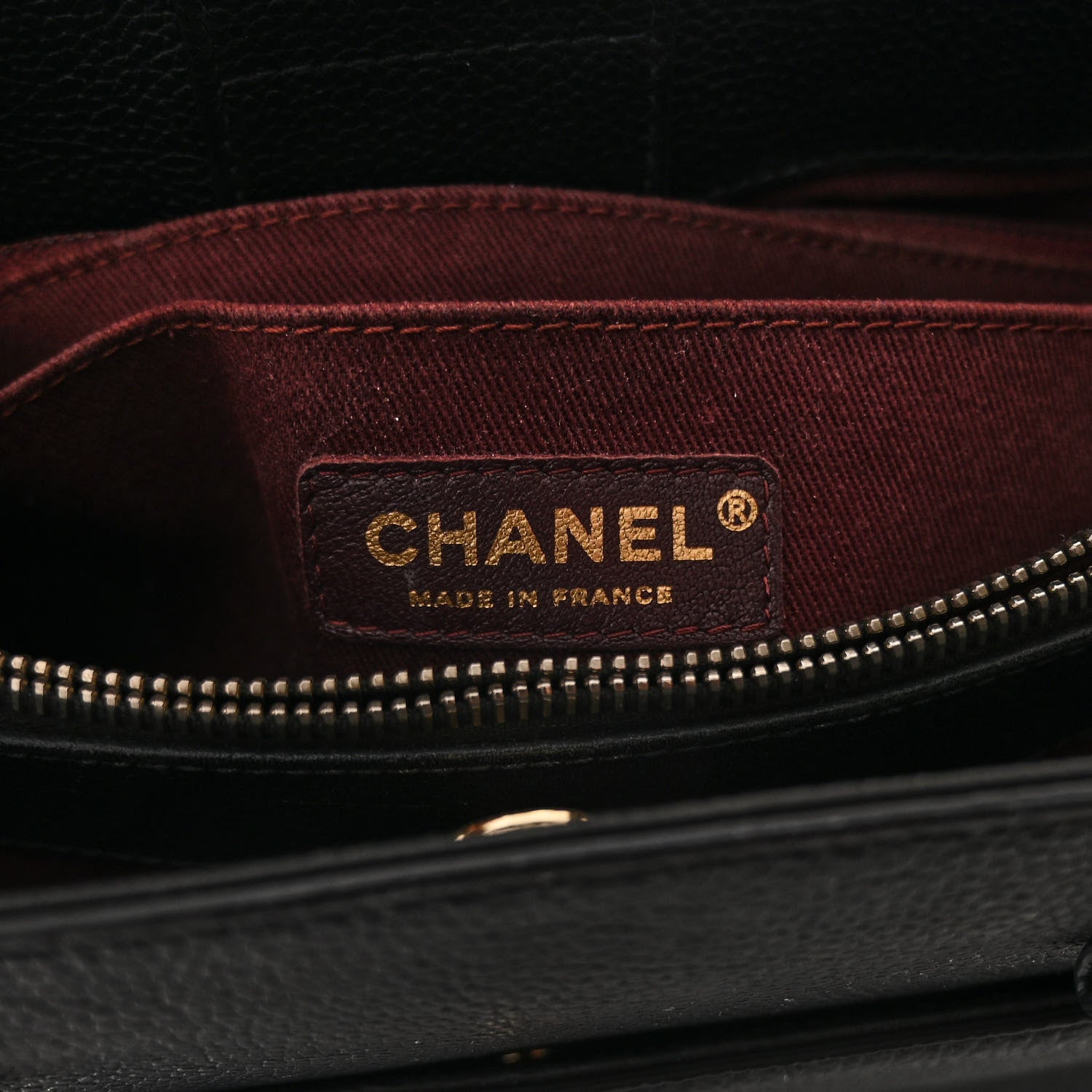Grained Calfskin Small Neo Executive Shopper Tote  Black