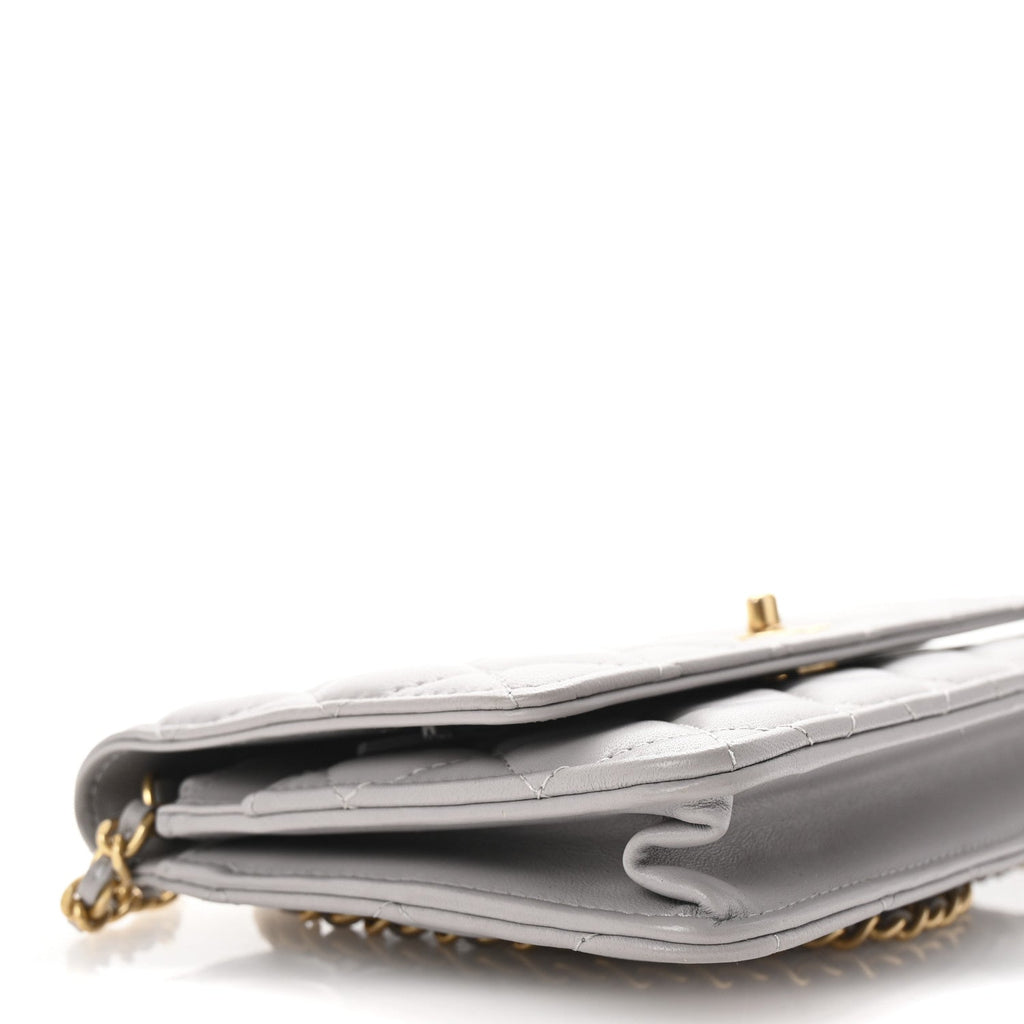 Lambskin Quilted CC Pearl Crush Wallet on Chain WOC Grey
