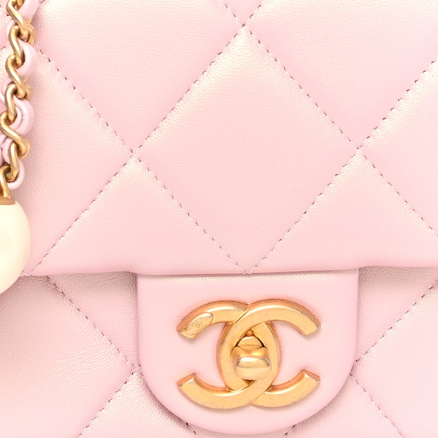 Pearly Lambskin Pearl Quilted Small Flap Pink