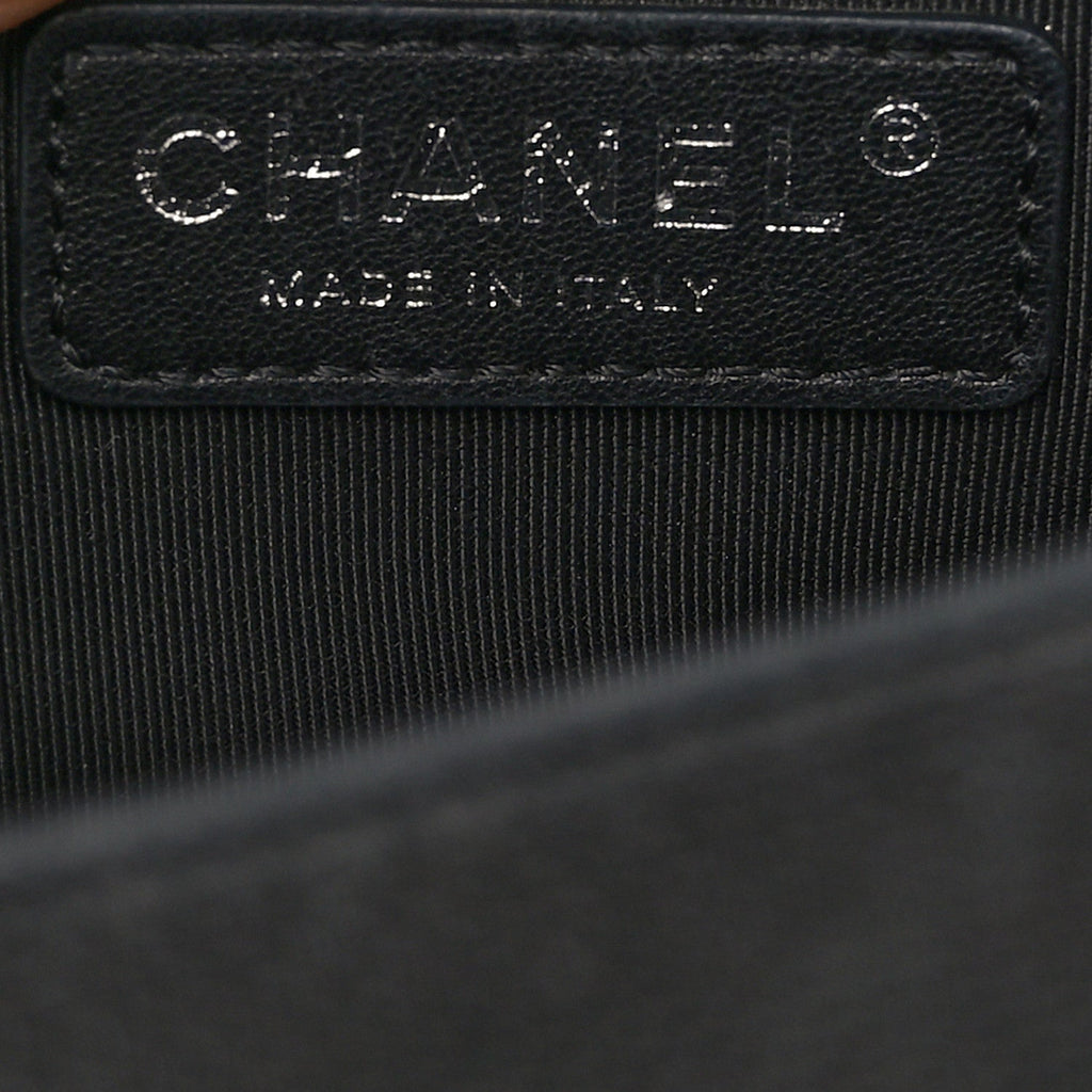 Canvas Quilted Medium Fluo Boy Flap Black