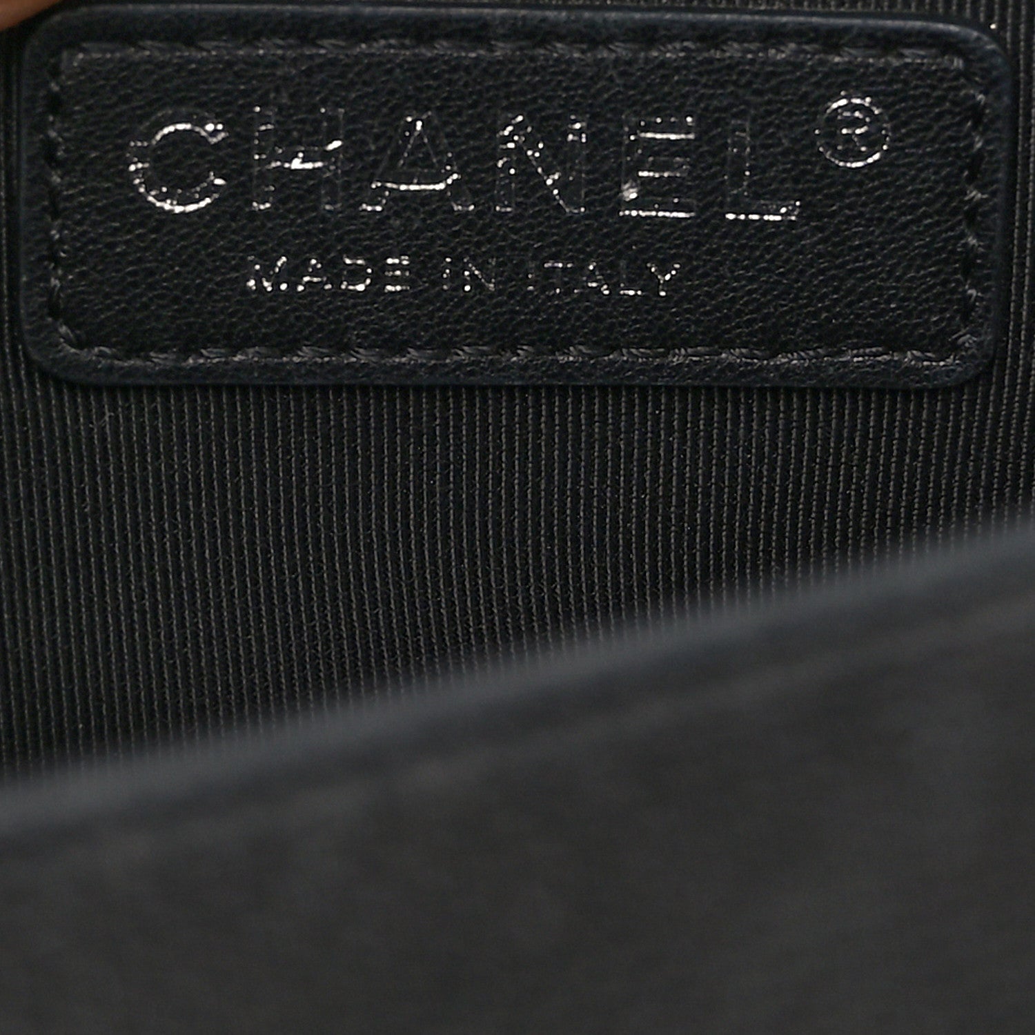 Canvas Quilted Medium Fluo Boy Flap Black