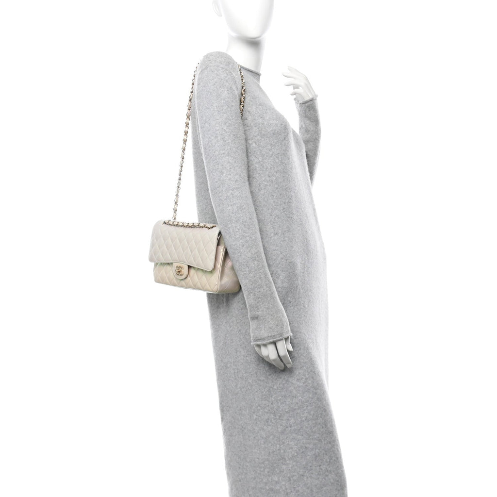 Iridescent Lambskin Quilted Medium Double Flap Ivory