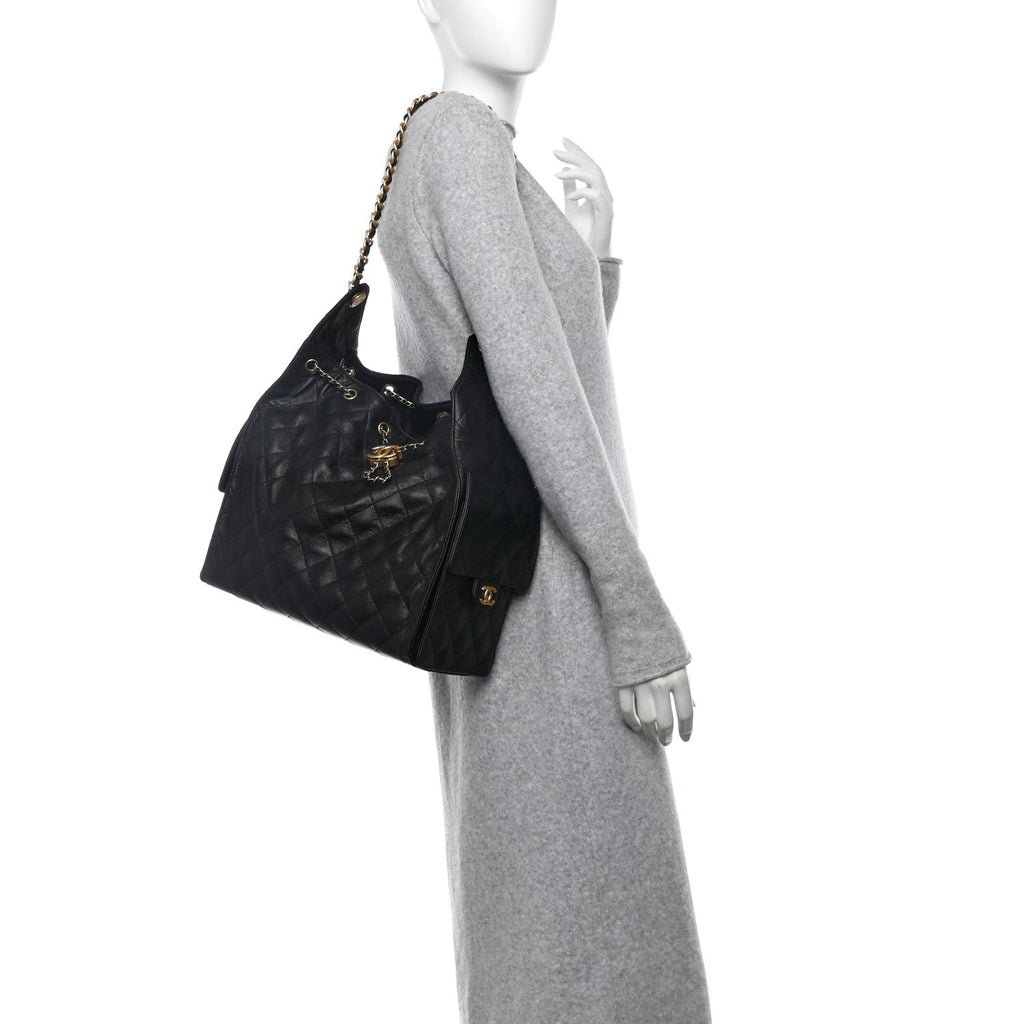 Caviar Quilted Medium Chanel 25 Handbag Black