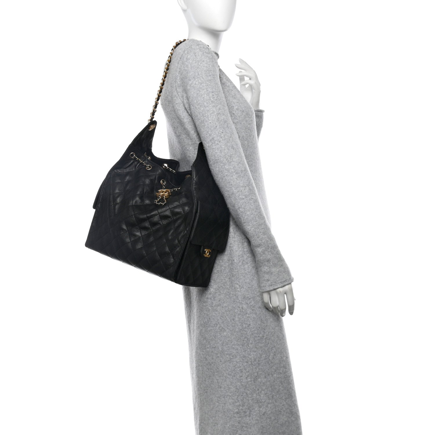 Caviar Quilted Medium Chanel 25 Handbag Black