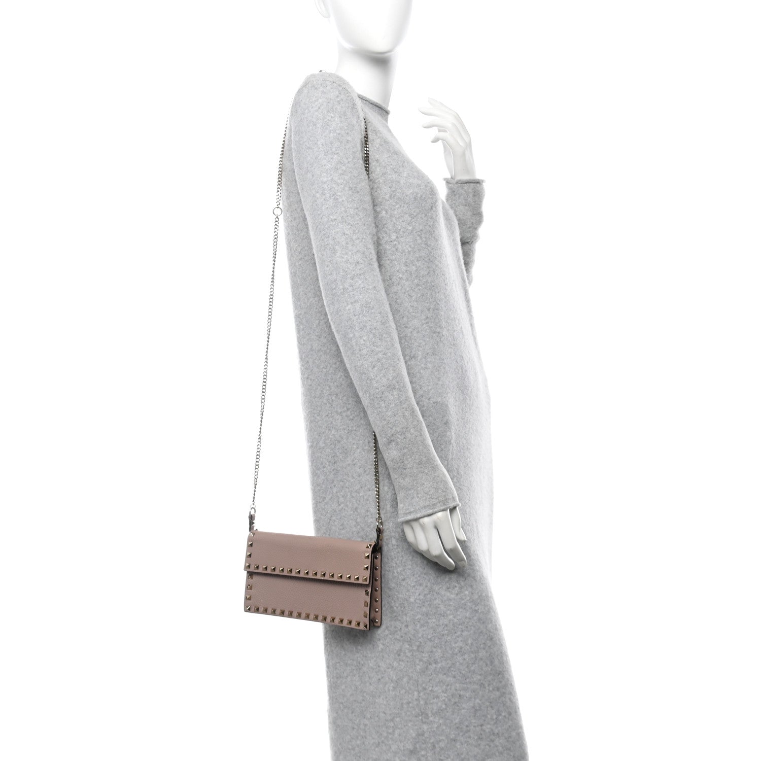 Pebbled Calfskin Rockstud Flap Wallet On Chain Poudre