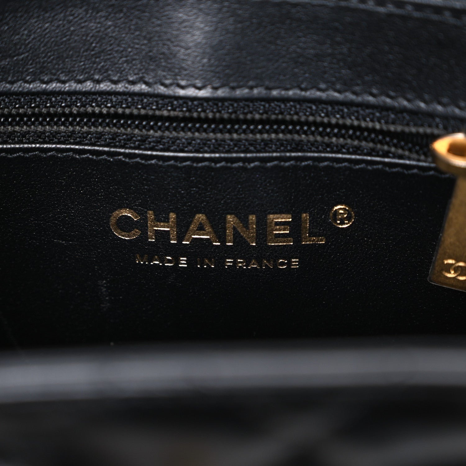 Shiny Aged Calfskin Quilted Nano Kelly Shopper Black