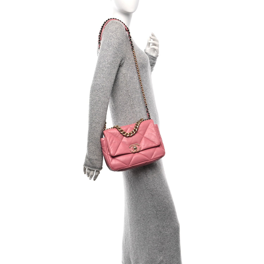 Lambskin Quilted Medium Chanel 19 Flap Pink