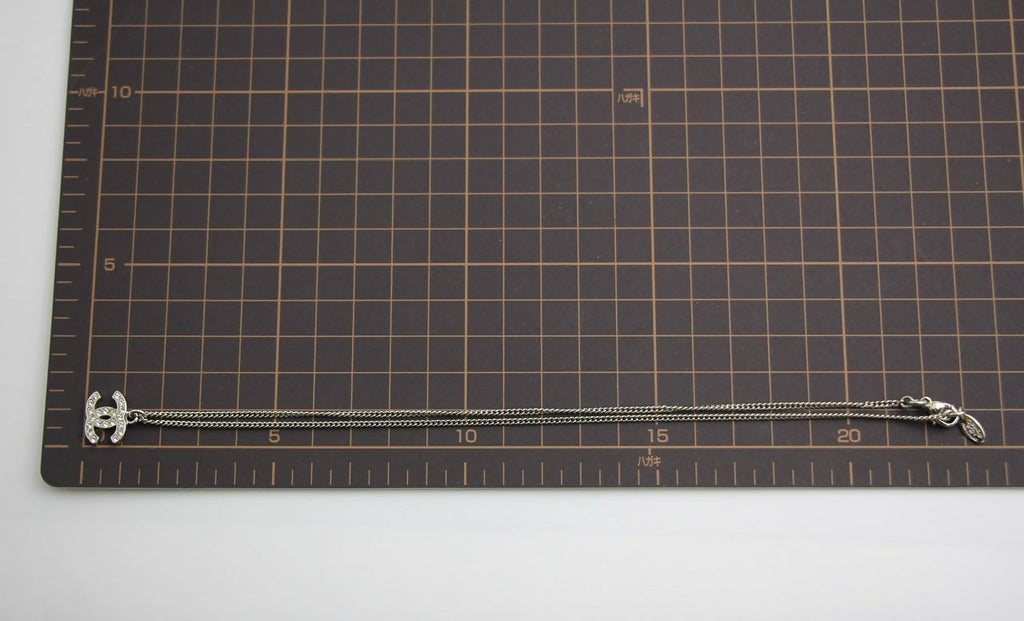 Chanel 10V Rhinestone Silver CC Mark Necklace