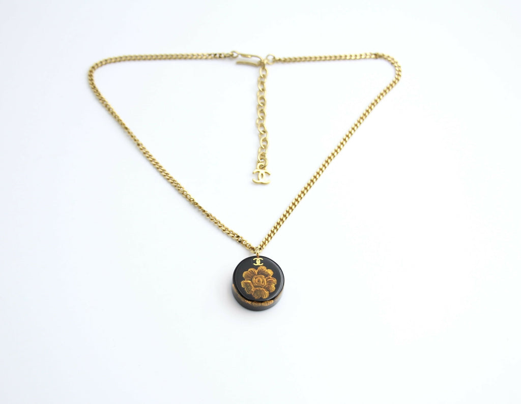 Chanel Vintage 98A Acrylic Dark Brown Camellia Necklace