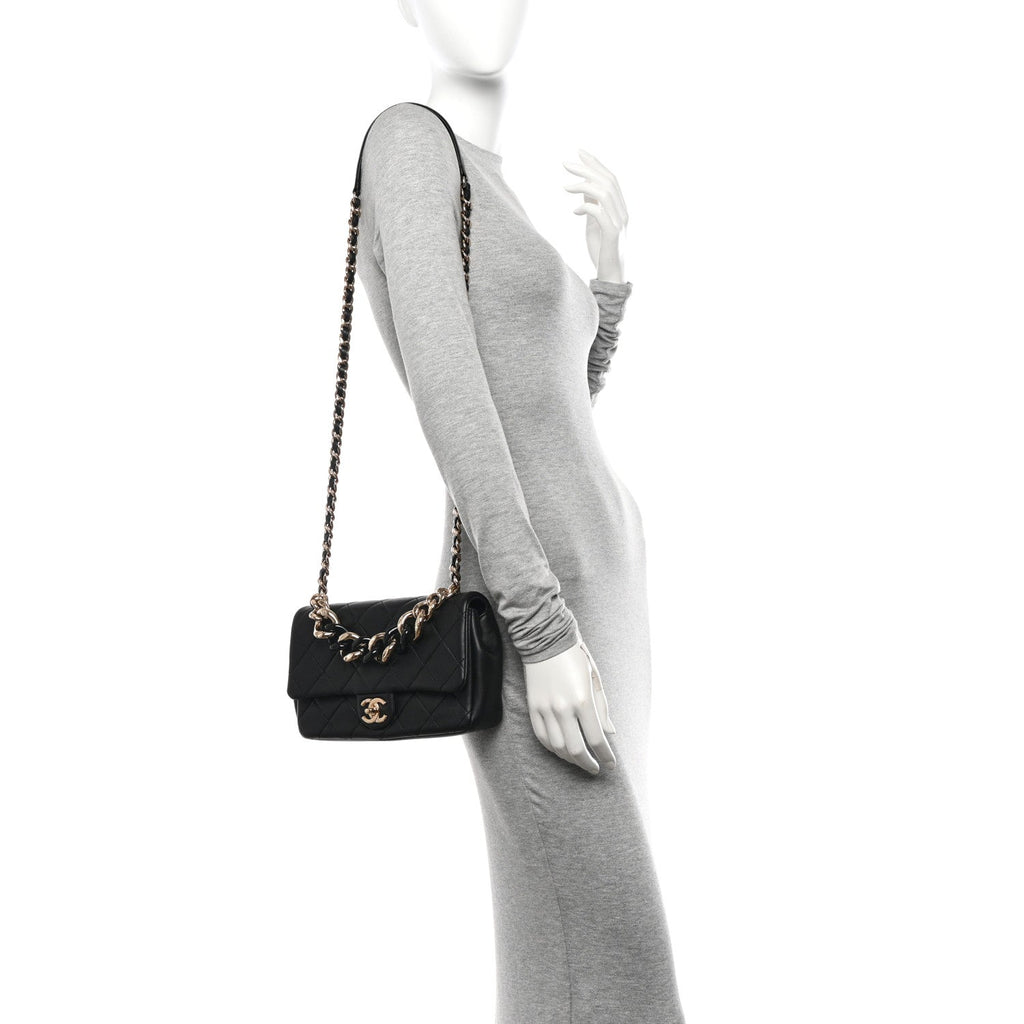 Lambskin Quilted Resin Bi-Color Chain Flap Bag Black