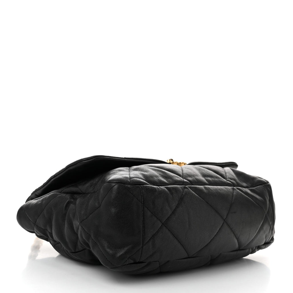 Lambskin Quilted Maxi Chanel 19 Flap Black