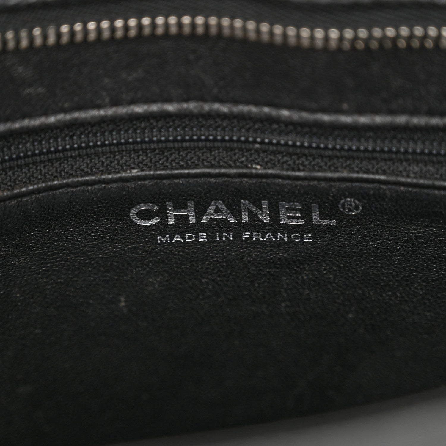 Caviar Quilted Medallion Tote Black