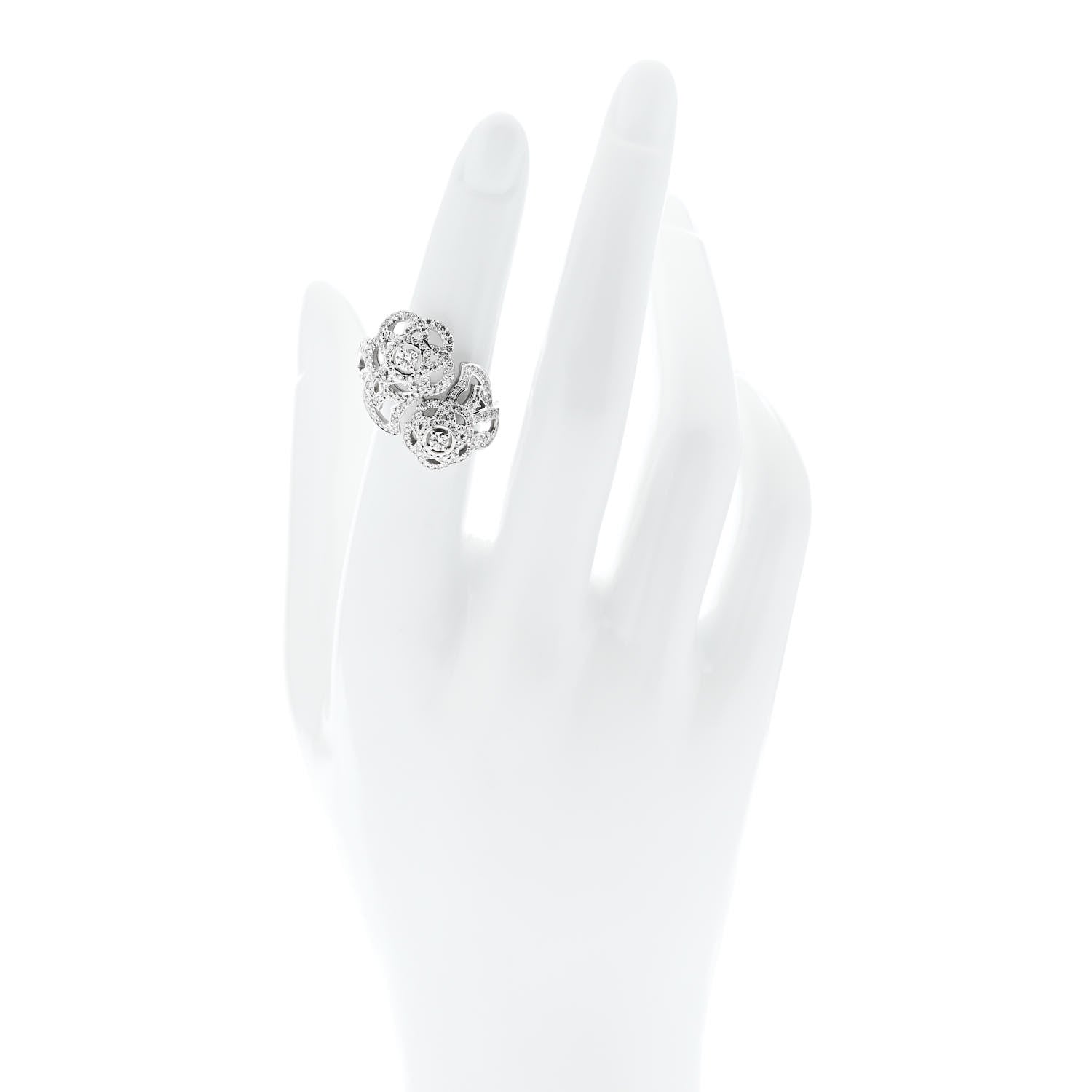 18K White Gold Diamond Camelia Two Flower Ring 51 5.75