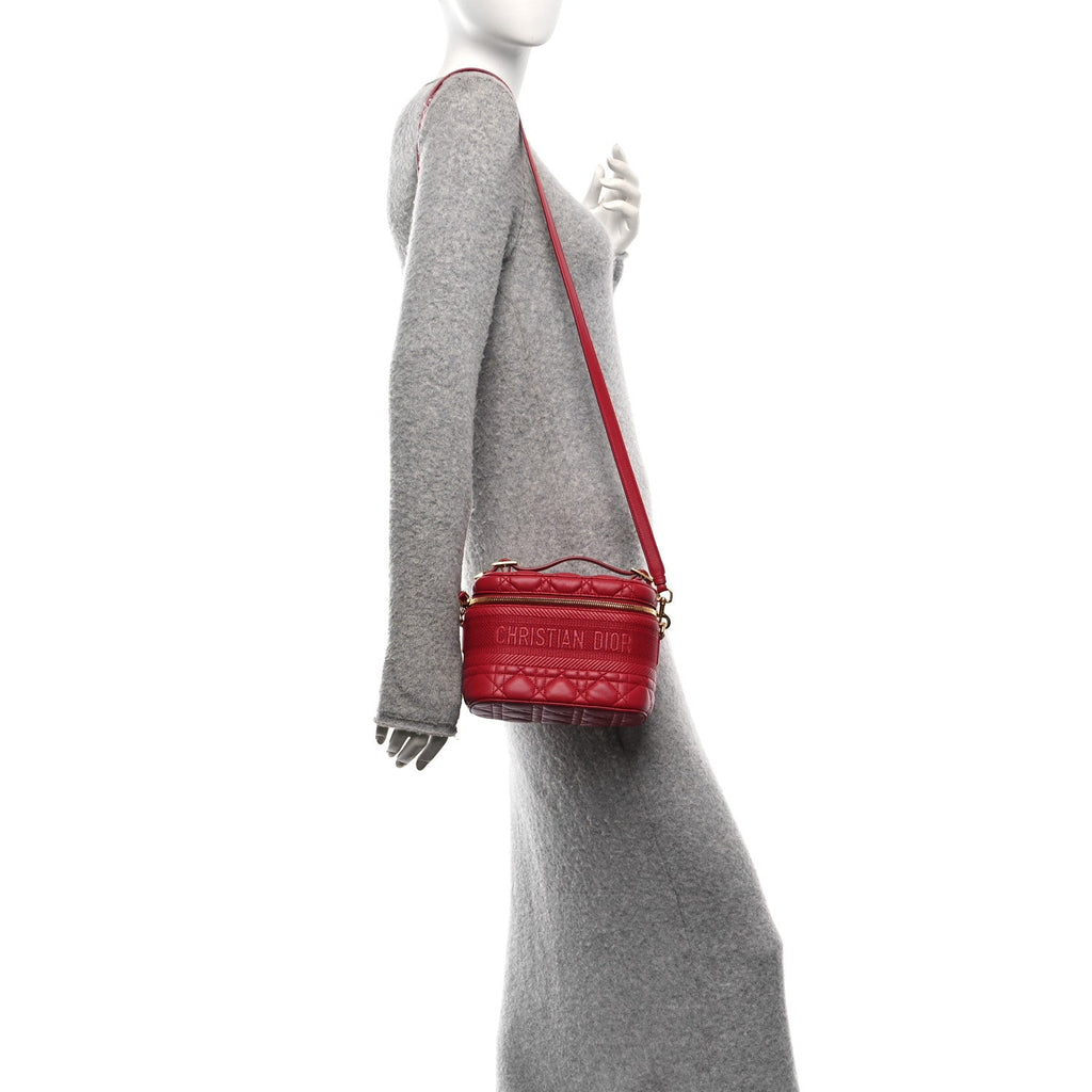 Lambskin Cannage Small Diortravel Vanity Case Red
