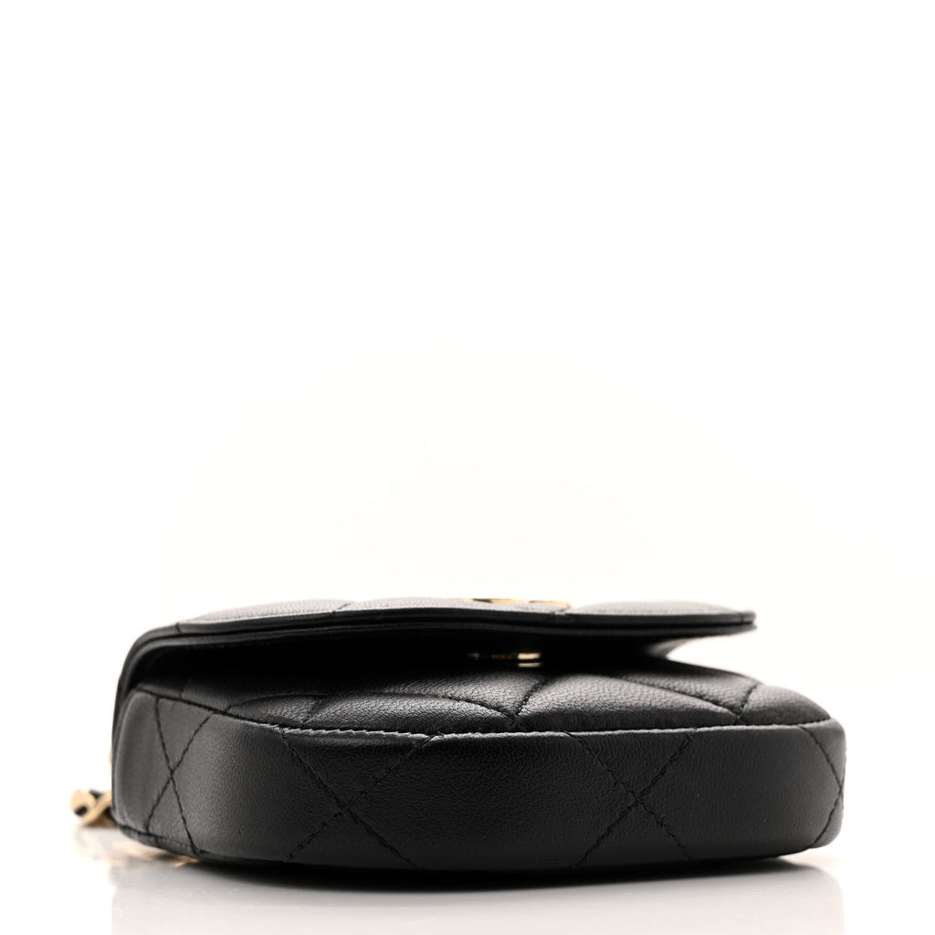 Lambskin Quilted Pearl Top Handle Clutch With Chain  Black