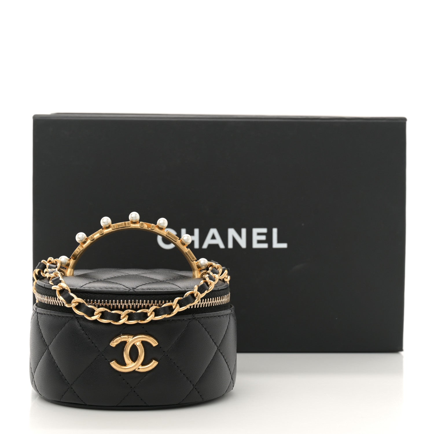 Lambskin Pearl Crystal Quilted Pearly Girl Top Handle Round Vanity Case With Chain Black
