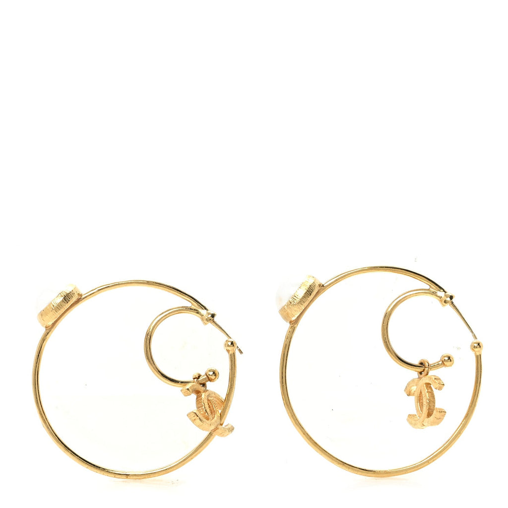Pearl CC Tags Hoop Earrings Gold