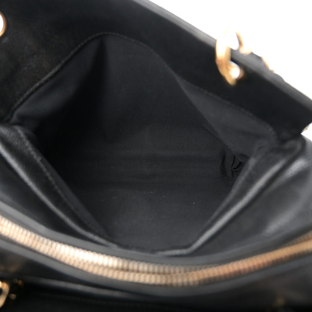 Caviar Quilted Petit Timeless Tote PTT Black