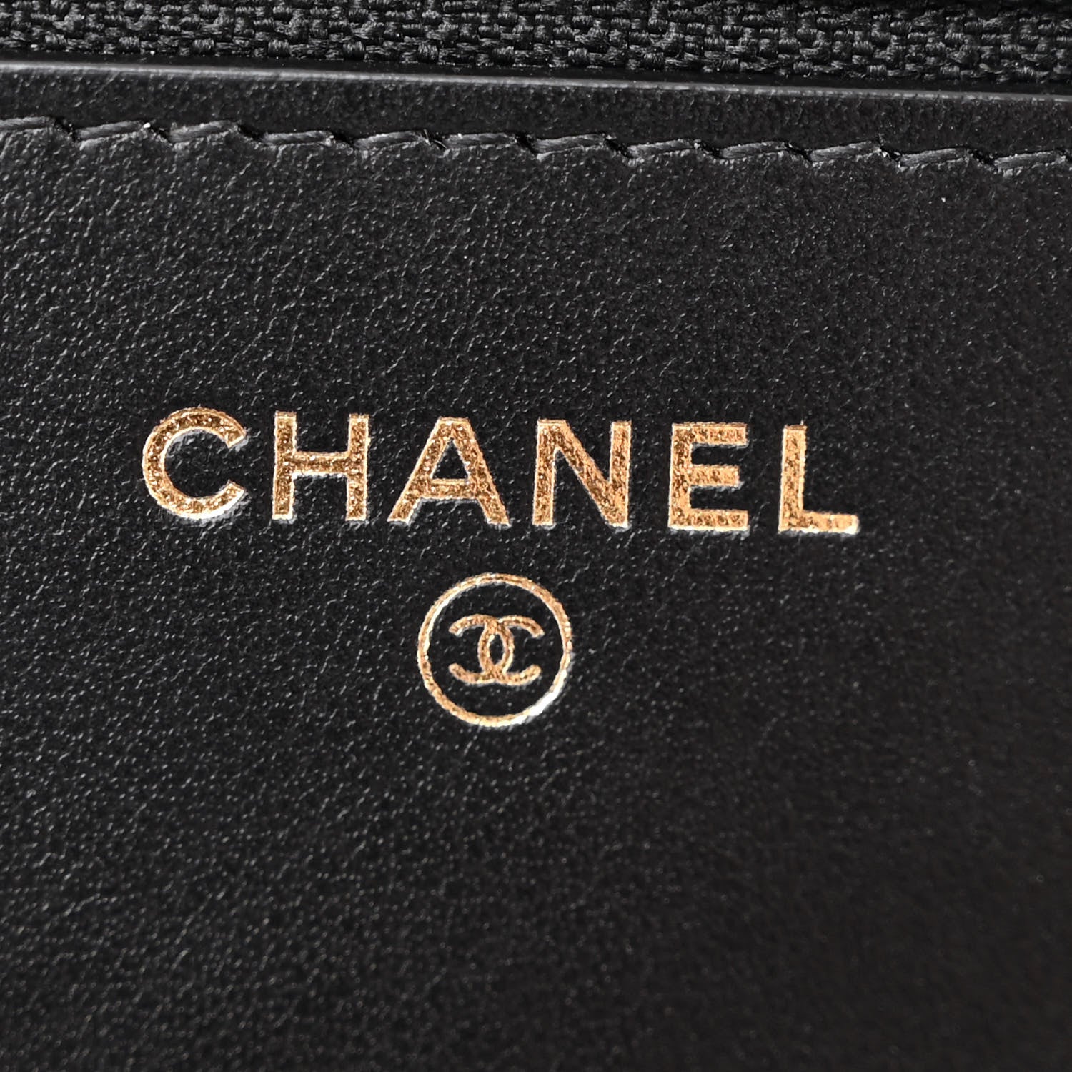 Caviar Quilted Boy Wallet On Chain WOC Black