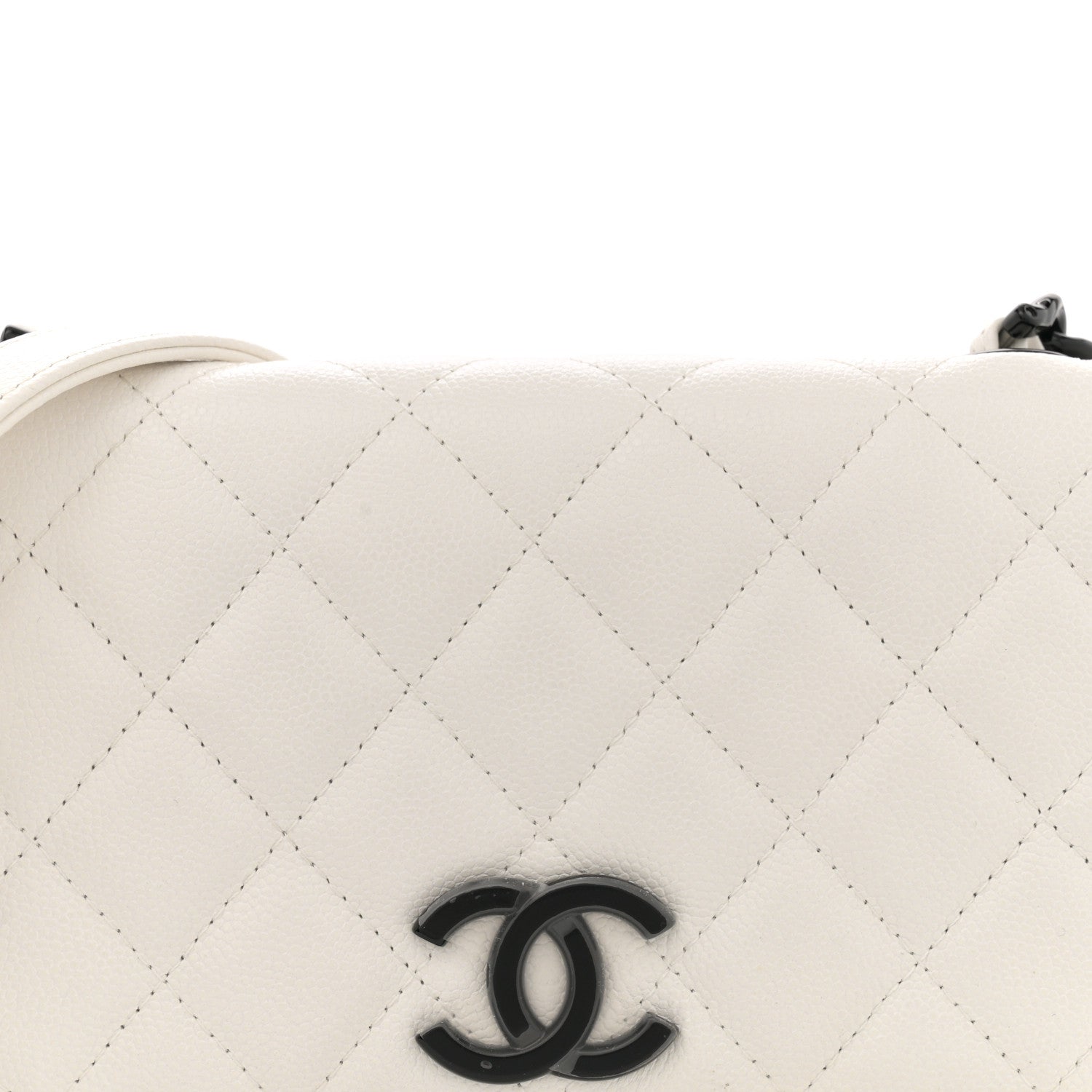 Caviar Quilted My Everything Wallet On Chain WOC White
