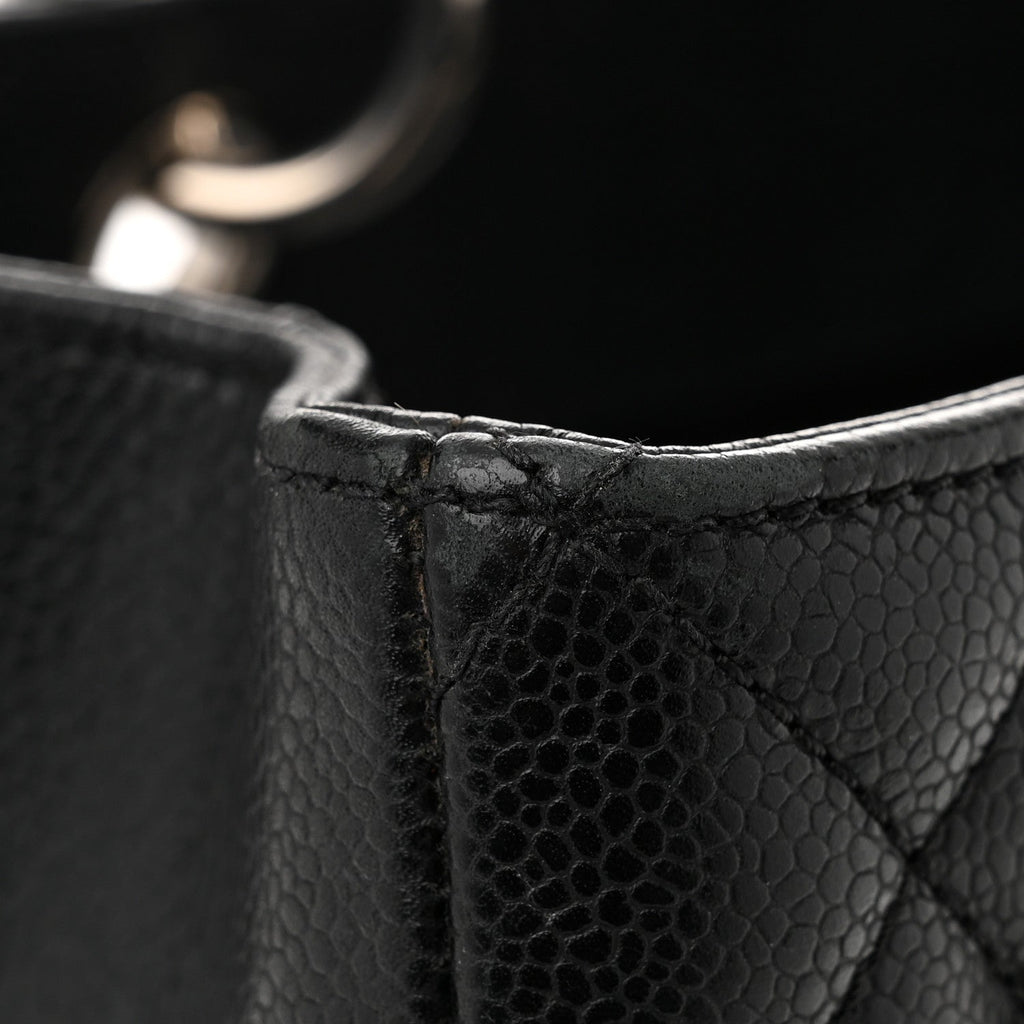 Caviar Quilted Grand Shopping Tote GST Black