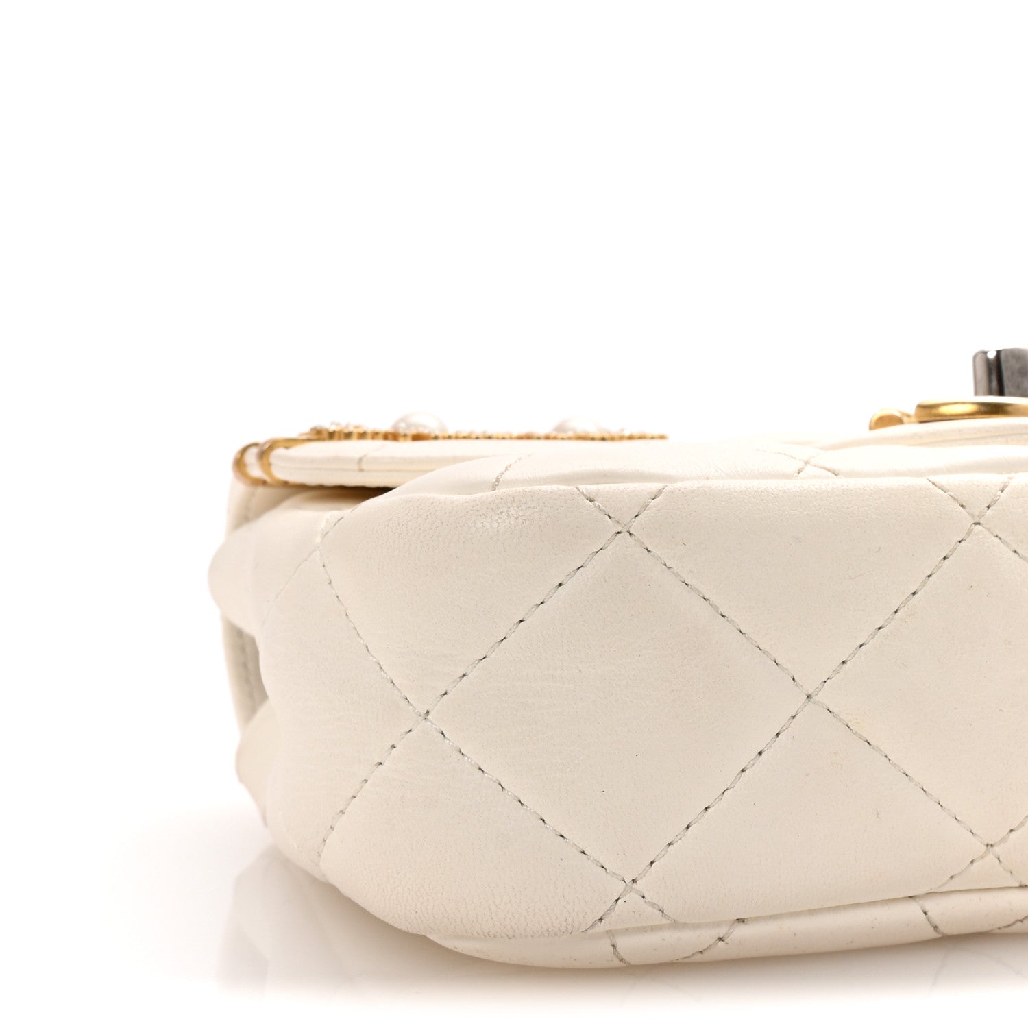 Lambskin Quilted Mini Coco Clips Flap White