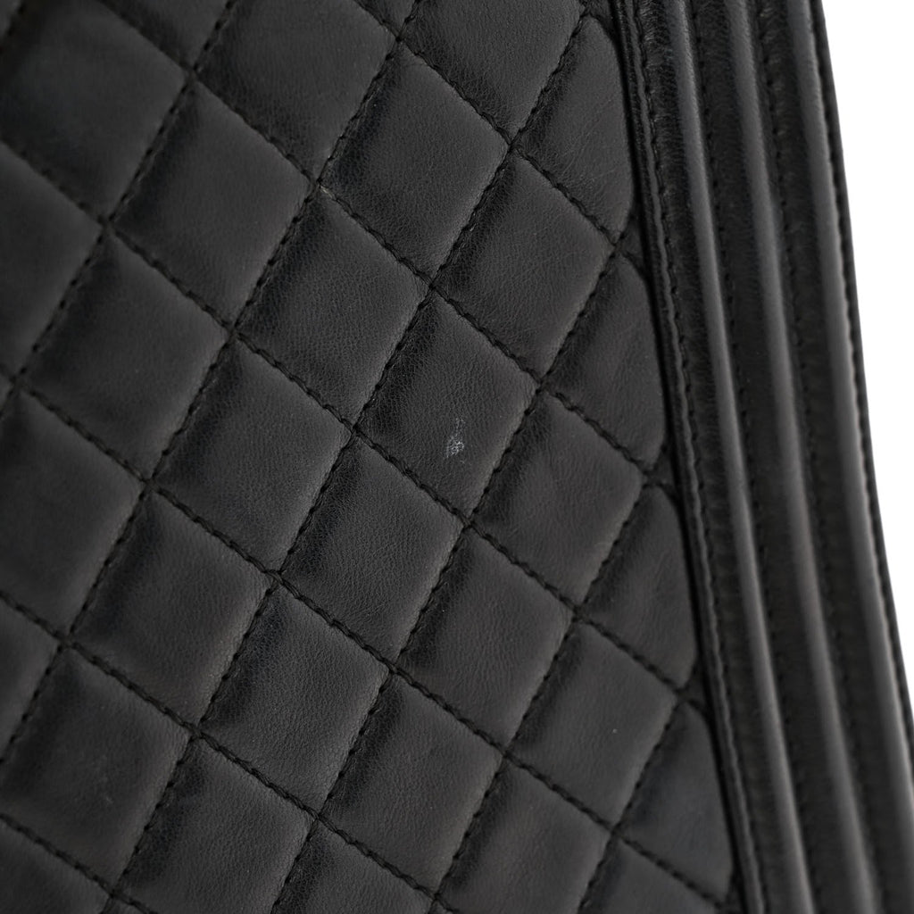 Lambskin Quilted New Medium Boy Flap Black