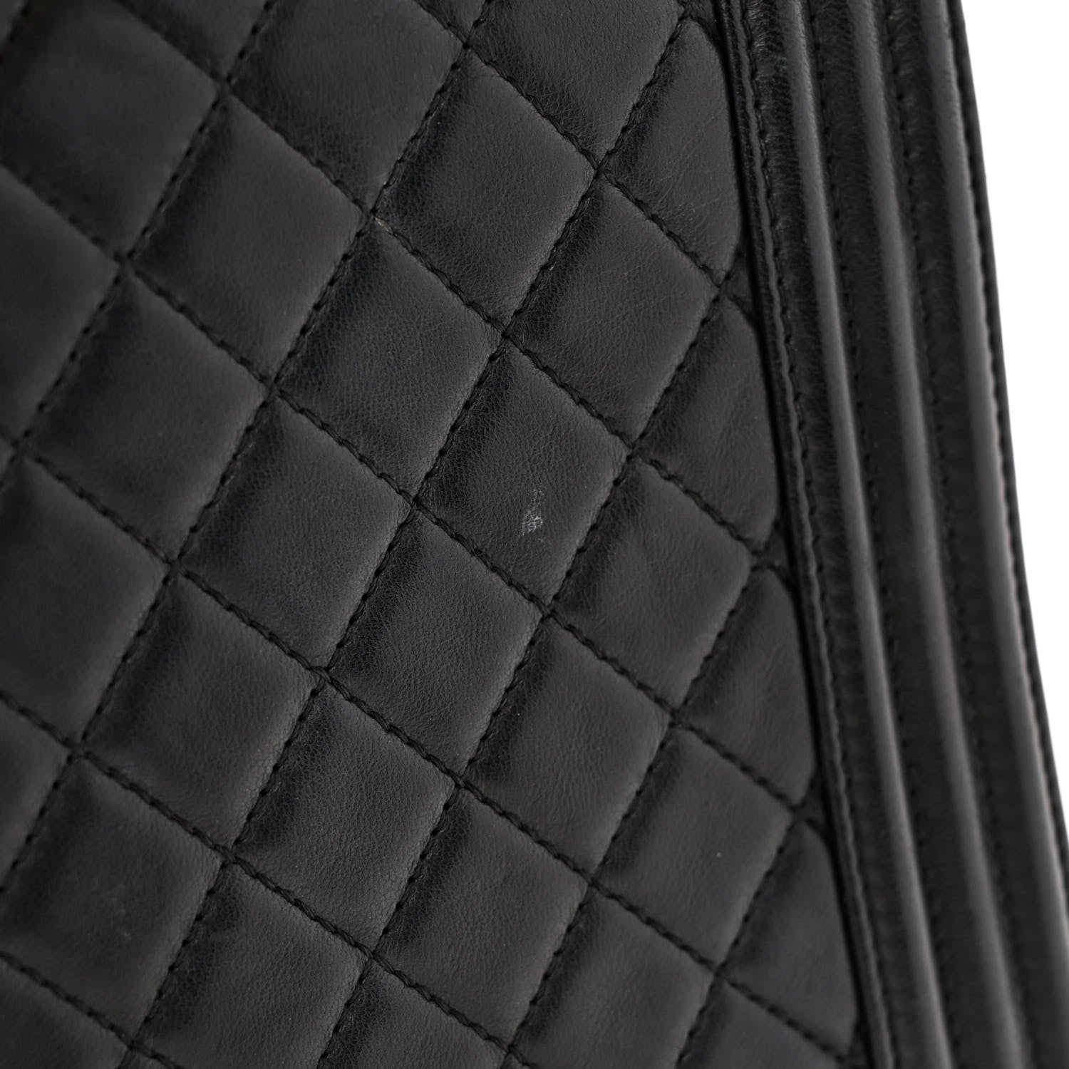 Lambskin Quilted New Medium Boy Flap Black