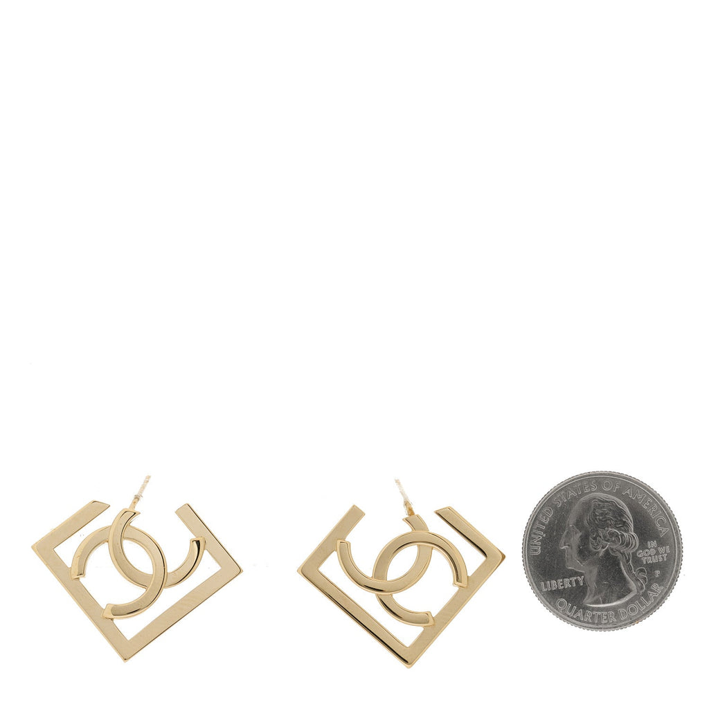 Metal Square Cutout CC Hoop Earrings Gold