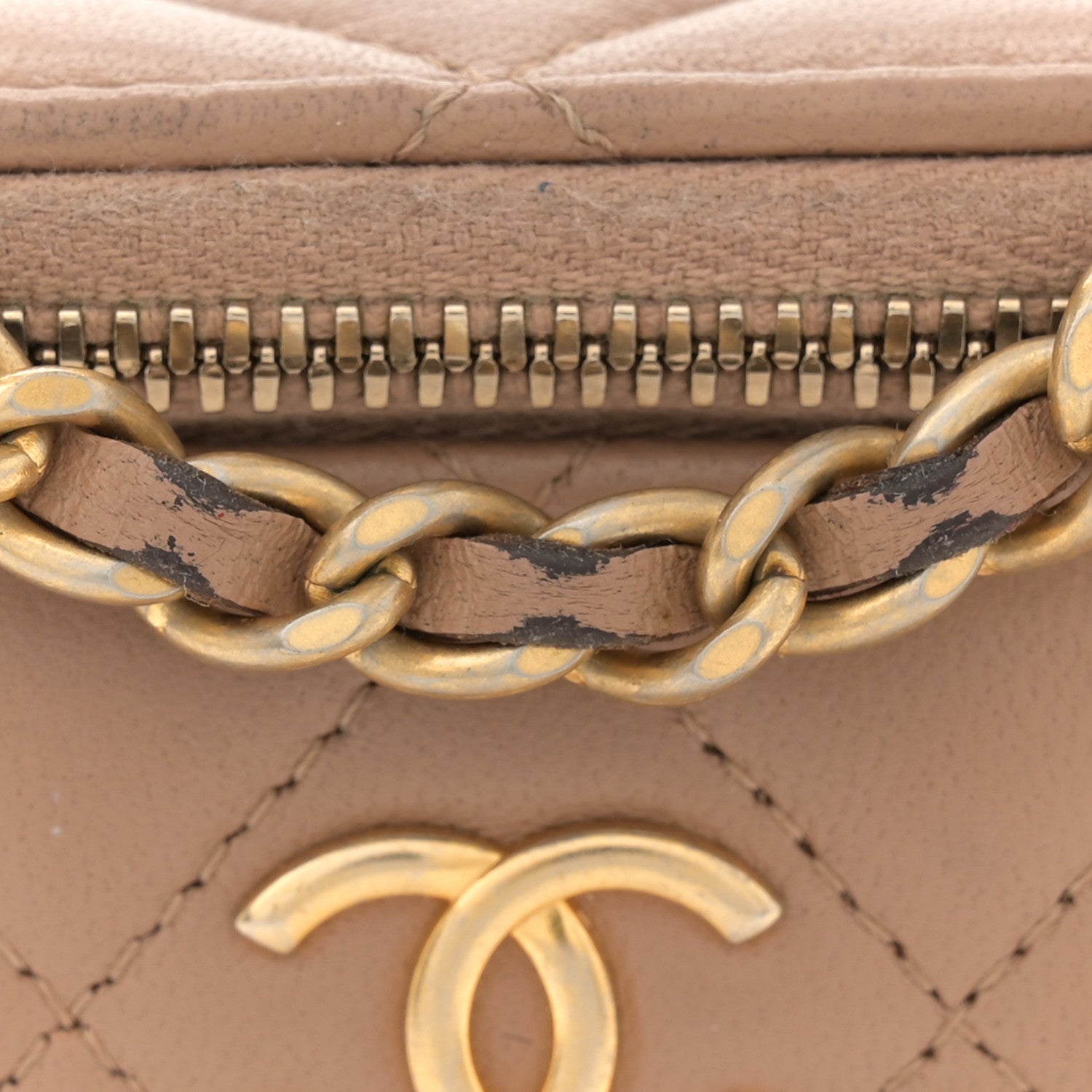 Lambskin Quilted Top Handle Mini Vanity Case With Chain Beige