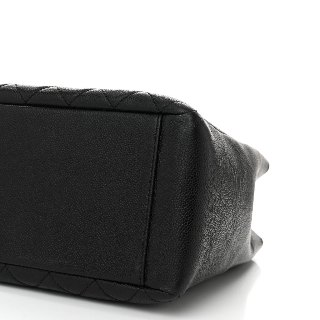 Caviar Quilted Grand Shopping Tote GST Black