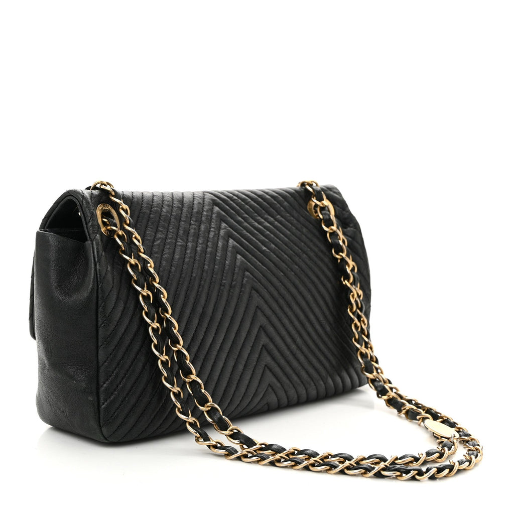 Calfskin Chevron Quilted Medium Surpique Flap Black